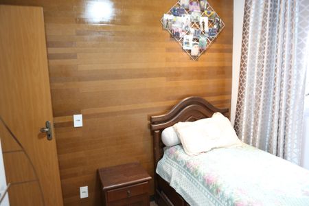 Apartamento à venda com 48m², 2 quartos e 1 vagaQuarto 2