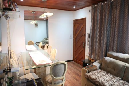 Apartamento à venda com 48m², 2 quartos e 1 vagaSala
