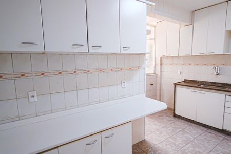 Apartamento à venda com 77m², 3 quartos e 1 vagacozinha e area de serviço
