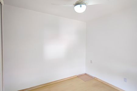 Apartamento à venda com 77m², 3 quartos e 1 vagaquarto 2