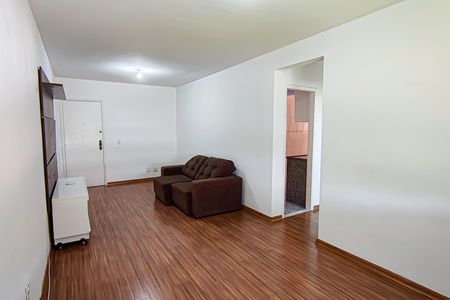 Apartamento à venda com 77m², 3 quartos e 1 vagasala