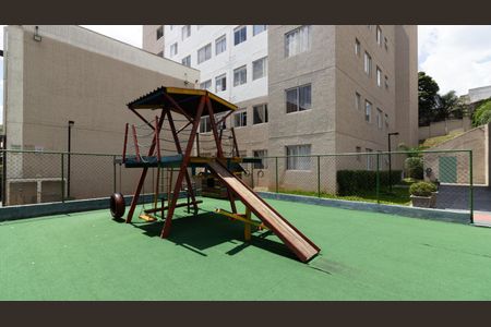 Apartamento à venda com 42m², 2 quartos e sem vagaÁrea comum - Playground