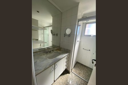 Apartamento à venda com 75m², 2 quartos e 1 vaga