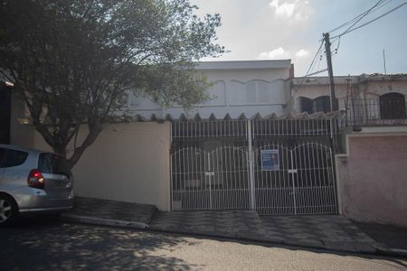 Casa à venda com 162m², 3 quartos e 2 vagasFachada