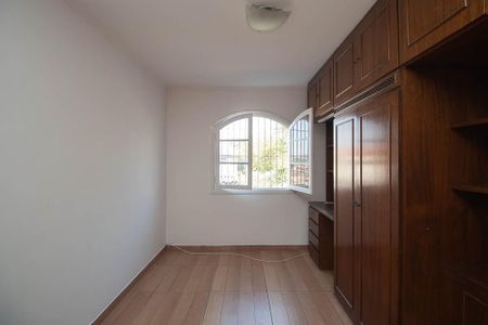 Casa à venda com 162m², 3 quartos e 2 vagasQuarto 3