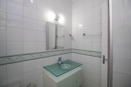 Casa à venda com 162m², 3 quartos e 2 vagasBanheiro Social