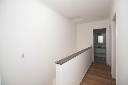Casa à venda com 162m², 3 quartos e 2 vagasHall dos Quartos