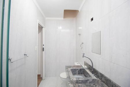 Casa à venda com 162m², 3 quartos e 2 vagasBanheiro Social