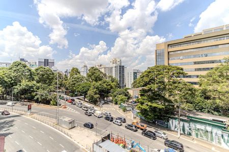 Apartamento à venda com 80m², 2 quartos e sem vaga Apartamento à venda com 80m², 2 quartos e sem vagaVista