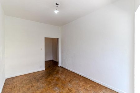Apartamento à venda com 80m², 2 quartos e sem vaga Apartamento à venda com 80m², 2 quartos e sem vagaSala