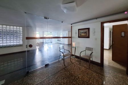 Apartamento para alugar com 150m², 3 quartos e 1 vagaFachada