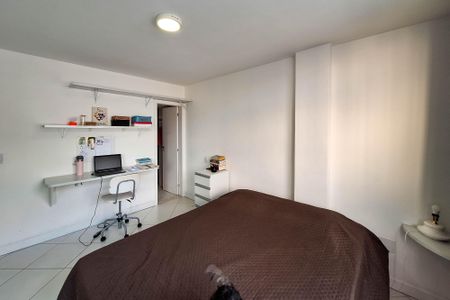 Apartamento para alugar com 150m², 3 quartos e 1 vagaSuíte