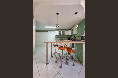 Apartamento para alugar com 150m², 3 quartos e 1 vagaCozinha