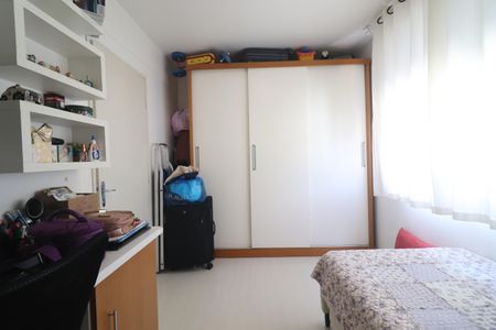 Apartamento à venda com 87m², 3 quartos e 1 vagaQuarto 01