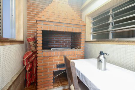 Casa à venda com 176m², 3 quartos e 3 vagasChurrasqueira