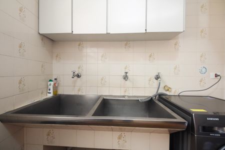 Casa à venda com 176m², 3 quartos e 3 vagasÁrea de Serviço