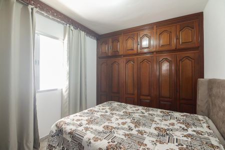 Casa à venda com 176m², 3 quartos e 3 vagasSuíte