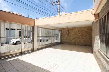 Casa à venda com 176m², 3 quartos e 3 vagasGaragem