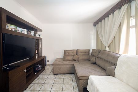 Casa à venda com 176m², 3 quartos e 3 vagasSala