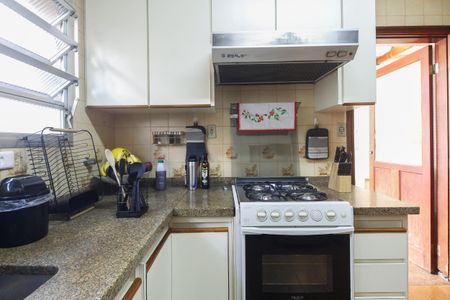 Casa à venda com 176m², 3 quartos e 3 vagasCozinha