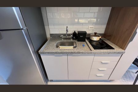 Apartamento à venda com 25m², 1 quarto e sem vaga Apartamento à venda com 25m², 1 quarto e sem vagaCozinha