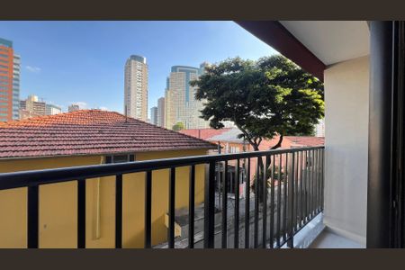 Apartamento à venda com 25m², 1 quarto e sem vaga Apartamento à venda com 25m², 1 quarto e sem vagaSacada