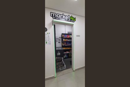 Apartamento à venda com 117m², 3 quartos e 2 vagas Apartamento à venda com 117m², 3 quartos e 2 vagasMini Mercado