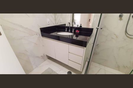 Apartamento à venda com 117m², 3 quartos e 2 vagas Apartamento à venda com 117m², 3 quartos e 2 vagasBanheiro da Suíte 2