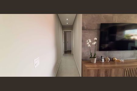 Apartamento à venda com 117m², 3 quartos e 2 vagas Apartamento à venda com 117m², 3 quartos e 2 vagasCorredor