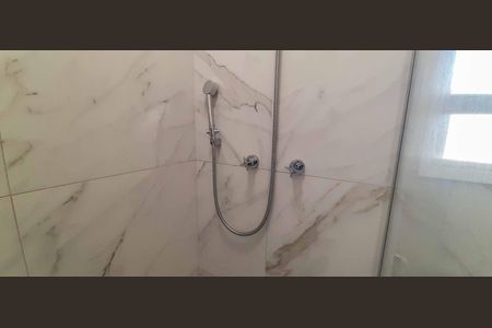 Apartamento à venda com 117m², 3 quartos e 2 vagas Apartamento à venda com 117m², 3 quartos e 2 vagasBanheiro da Suíte 1