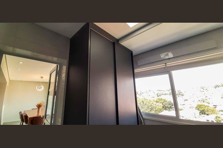 Apartamento à venda com 117m², 3 quartos e 2 vagas Apartamento à venda com 117m², 3 quartos e 2 vagasÁrea de Serviço