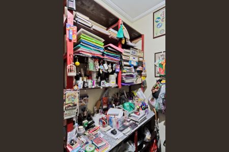 Casa à venda com 176m², 3 quartos e 3 vagasQuarto de Serviço