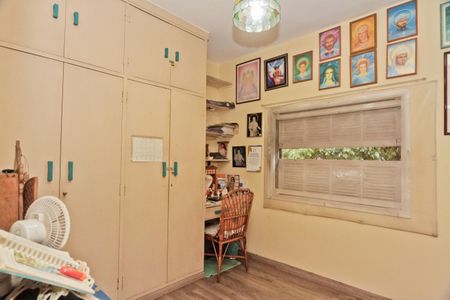 Casa à venda com 176m², 3 quartos e 3 vagasQuarto 2