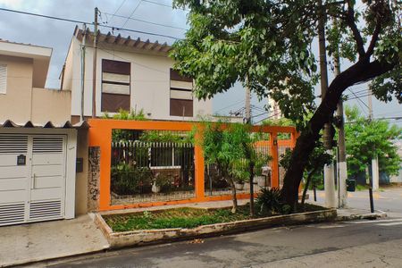 Casa à venda com 176m², 3 quartos e 3 vagasFachada
