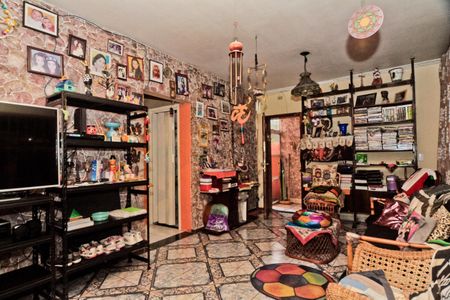 Casa à venda com 176m², 3 quartos e 3 vagasSala