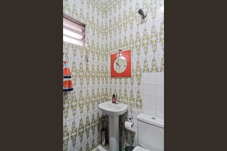 Casa à venda com 176m², 3 quartos e 3 vagasBanheiro