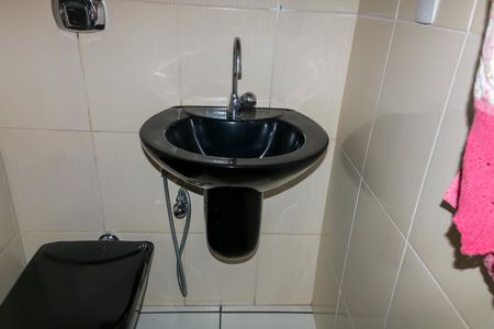 Apartamento à venda com 72m², 3 quartos e 1 vaga Apartamento à venda com 72m², 3 quartos e 1 vagaBanheiro