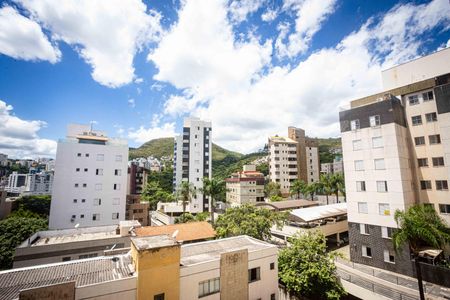 Apartamento à venda com 130m², 4 quartos e 2 vagasVista da Sala 1