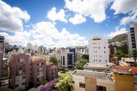 Apartamento à venda com 130m², 4 quartos e 2 vagasVista da Sala 1