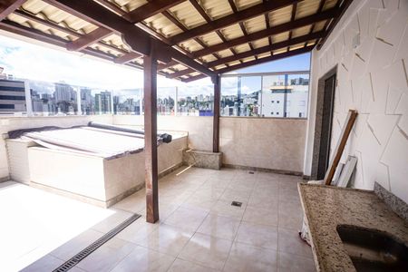 Apartamento à venda com 130m², 4 quartos e 2 vagasTerraço