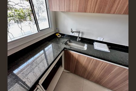 Studio para alugar com 30m², 0 quarto e sem vaga Studio para alugar com 30m², 0 quarto e sem vagaCozinha