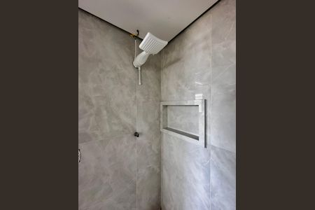 Studio para alugar com 30m², 0 quarto e sem vaga Studio para alugar com 30m², 0 quarto e sem vagaBanheiro