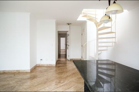 Apartamento à venda com 230m², 4 quartos e 2 vagas Apartamento à venda com 230m², 4 quartos e 2 vagasSala