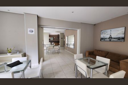 Apartamento à venda com 87m², 3 quartos e 2 vagas Apartamento à venda com 87m², 3 quartos e 2 vagasÁrea comum - Salão de festas