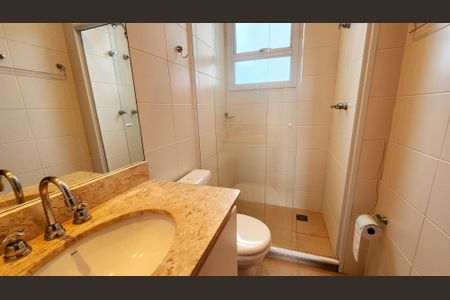 Apartamento à venda com 87m², 3 quartos e 2 vagas Apartamento à venda com 87m², 3 quartos e 2 vagasBanheiro da Suíte