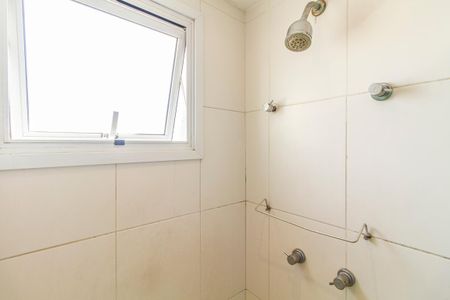 Apartamento à venda com 70m², 1 quarto e 2 vagasBanheiro da Suíte