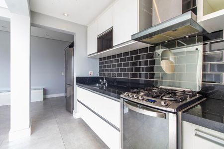 Apartamento à venda com 70m², 1 quarto e 2 vagasCozinha