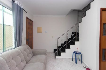 Sala de casa de condomínio à venda com 2 quartos, 79m² em Vila Mazzei, São Paulo