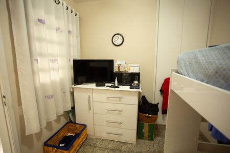 Casa à venda com 360m², 4 quartos e 3 vagas Casa à venda com 360m², 4 quartos e 3 vagasQuarto de Funcionário