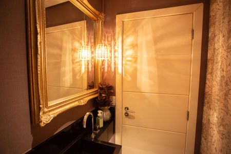 Casa à venda com 360m², 4 quartos e 3 vagas Casa à venda com 360m², 4 quartos e 3 vagasLAVABO